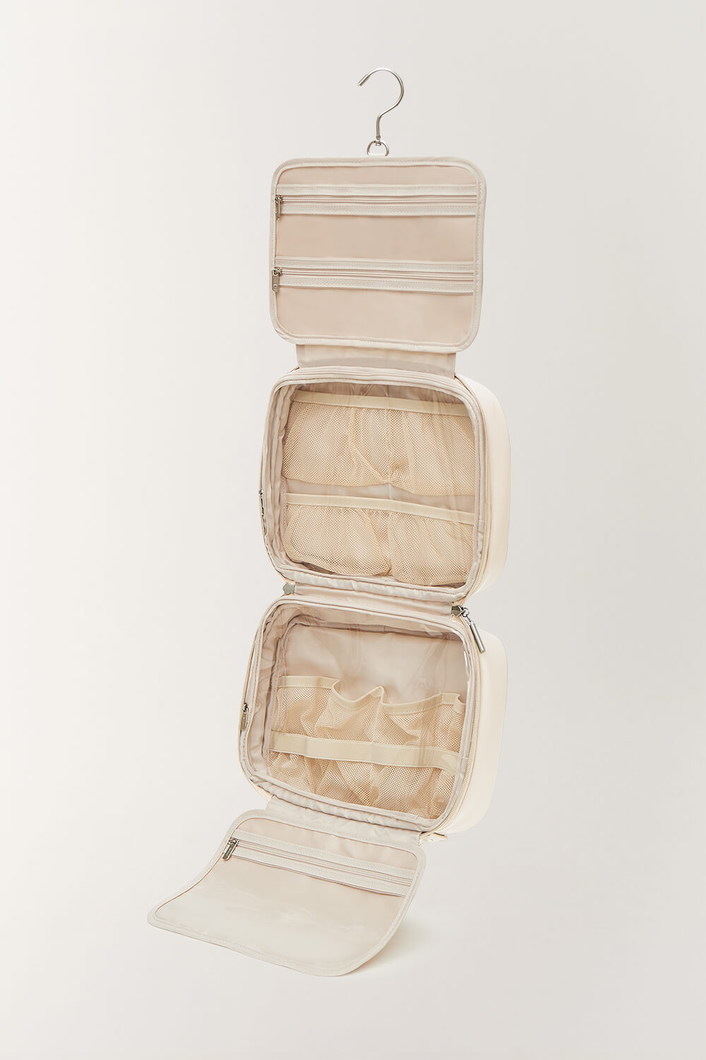 hanging toiletry bag